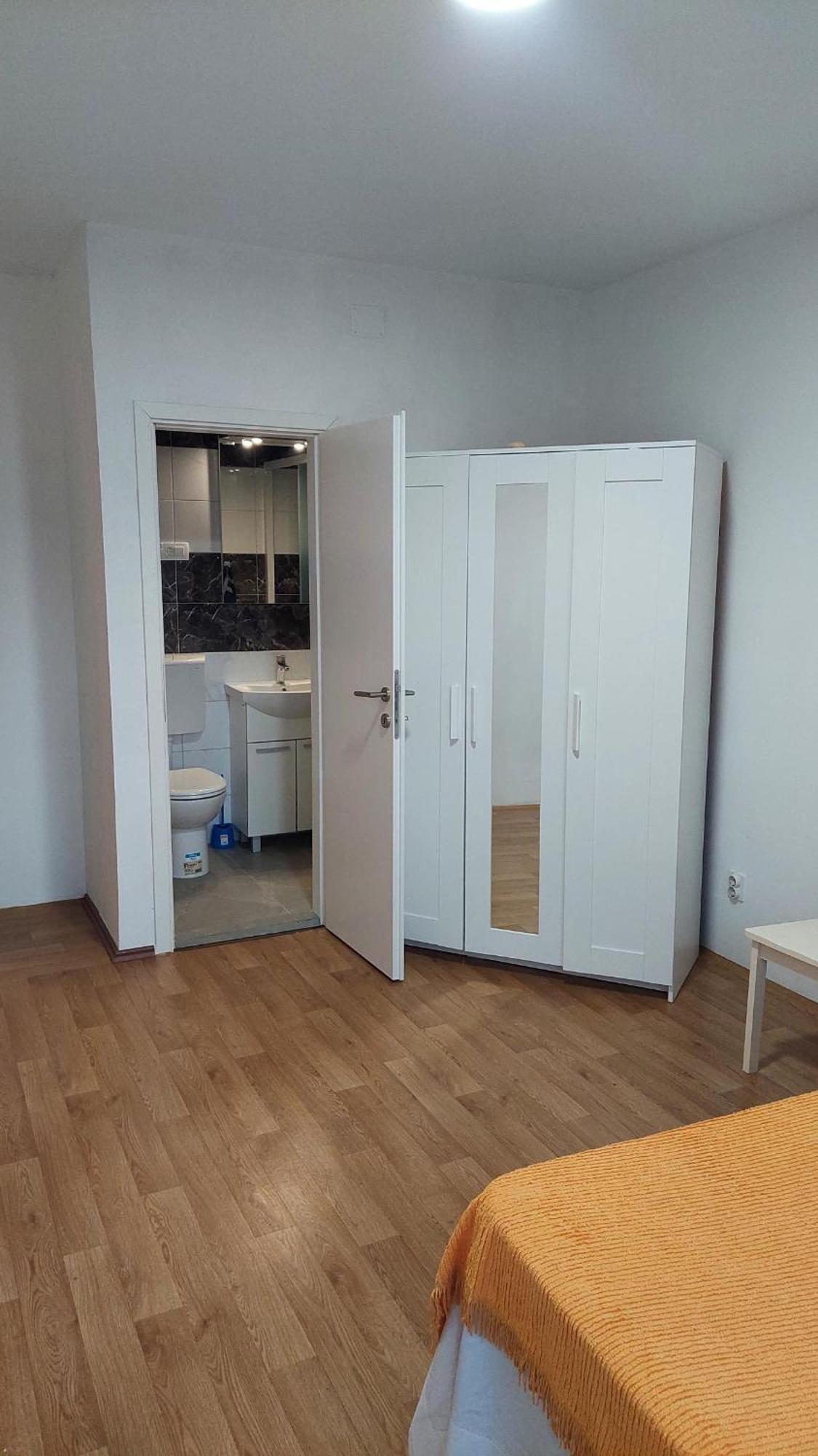 Room With Private Toilet And Terrace In City Center In Shared Apartment Split Eksteriør bilde